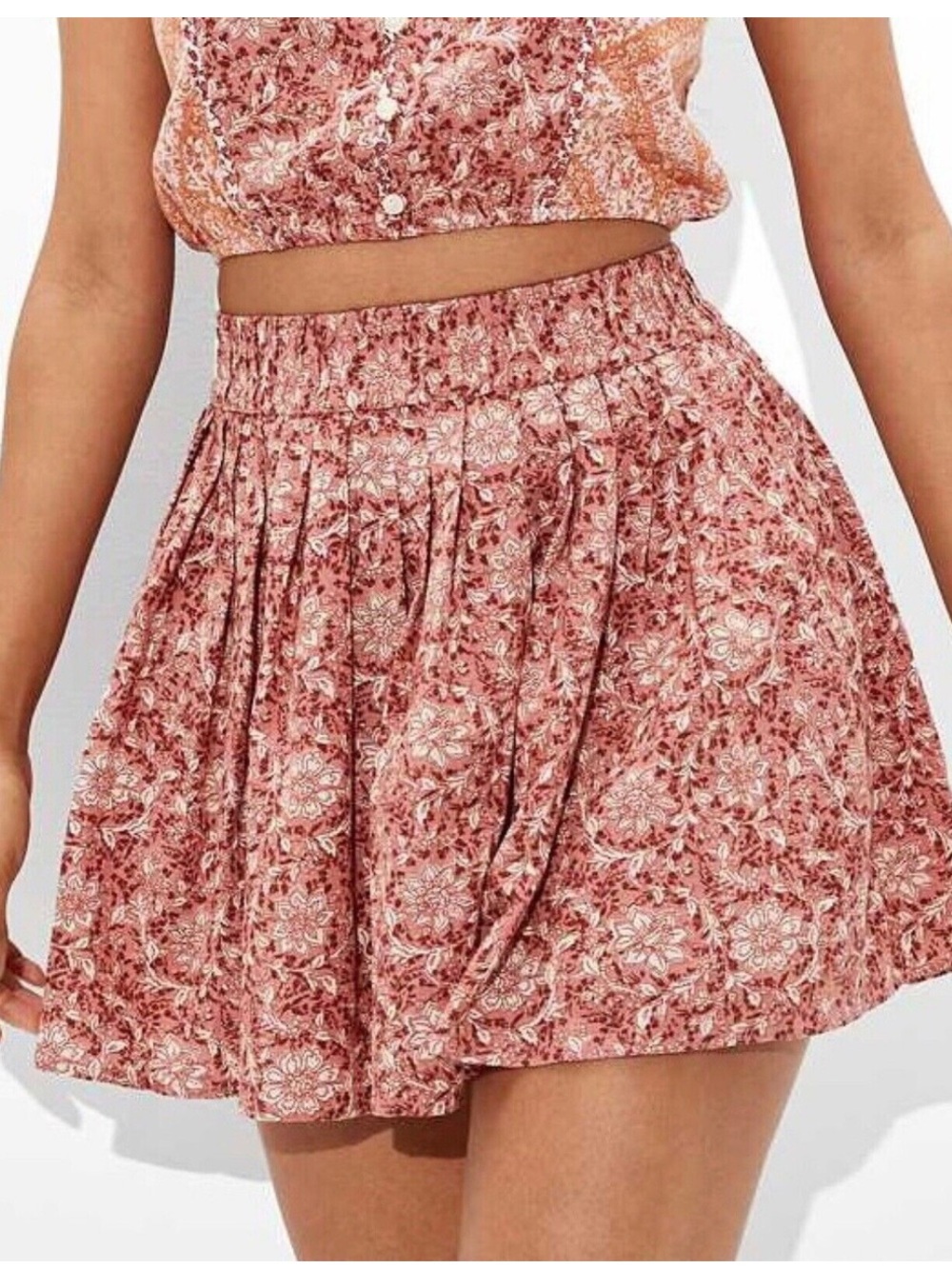 AE Pink Pleated Mini Skirt